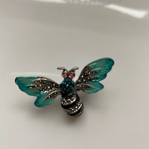 Vintage bee pin.